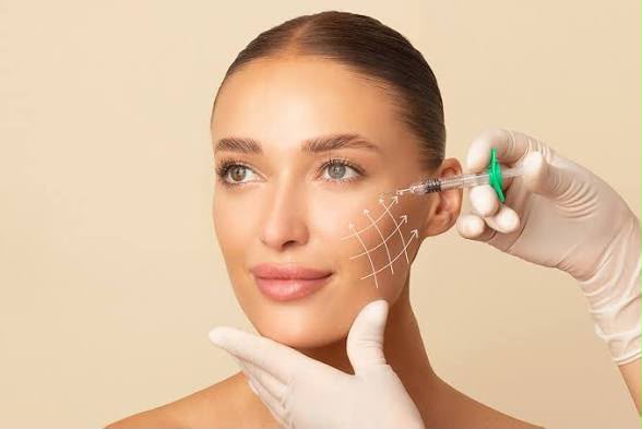 EsteCenter İstanbul'da smart filler kontur